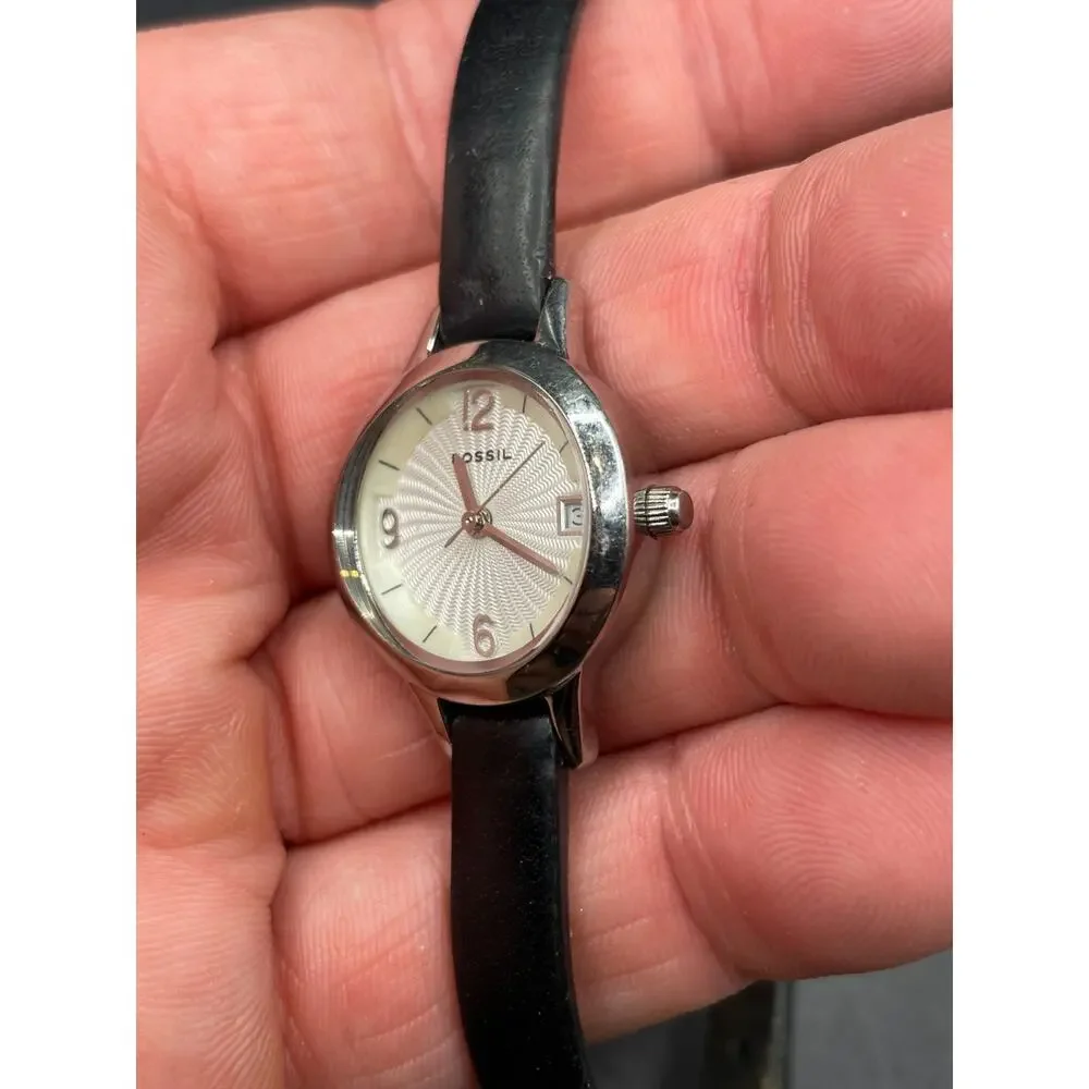Fossil Quartz Watch ES-1819 50m Silver Tone Stainless Steel Black Leather Band